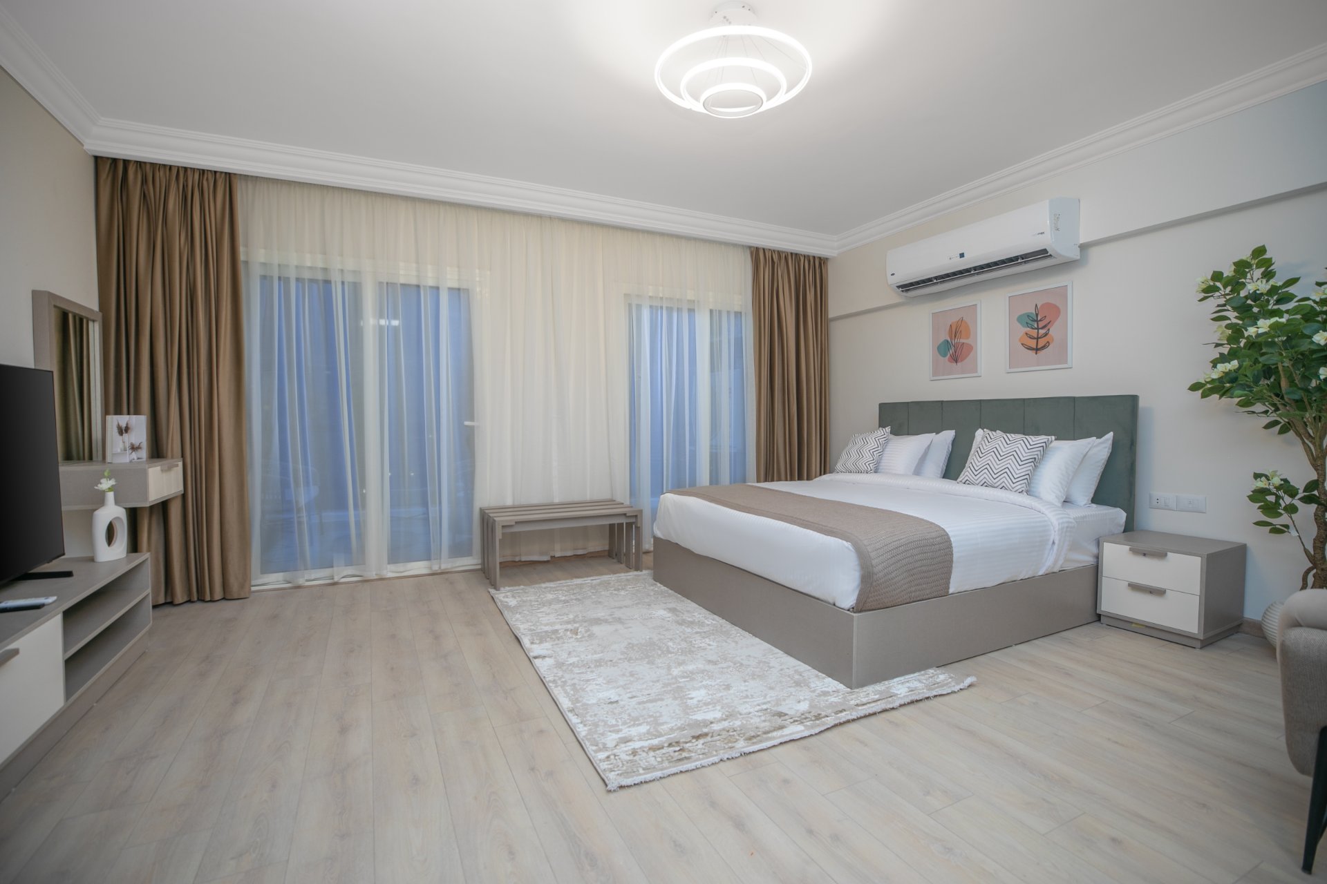 Suite in Rehab City view 2