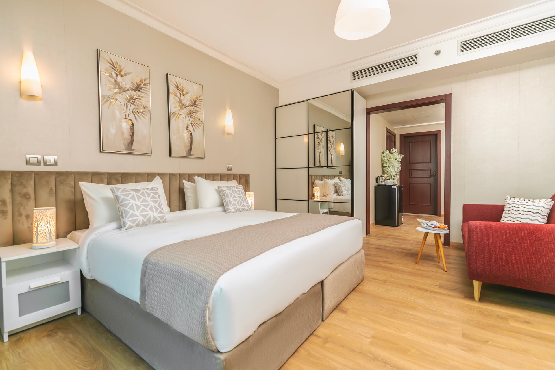 B4 -18 -1 Hilton view 2