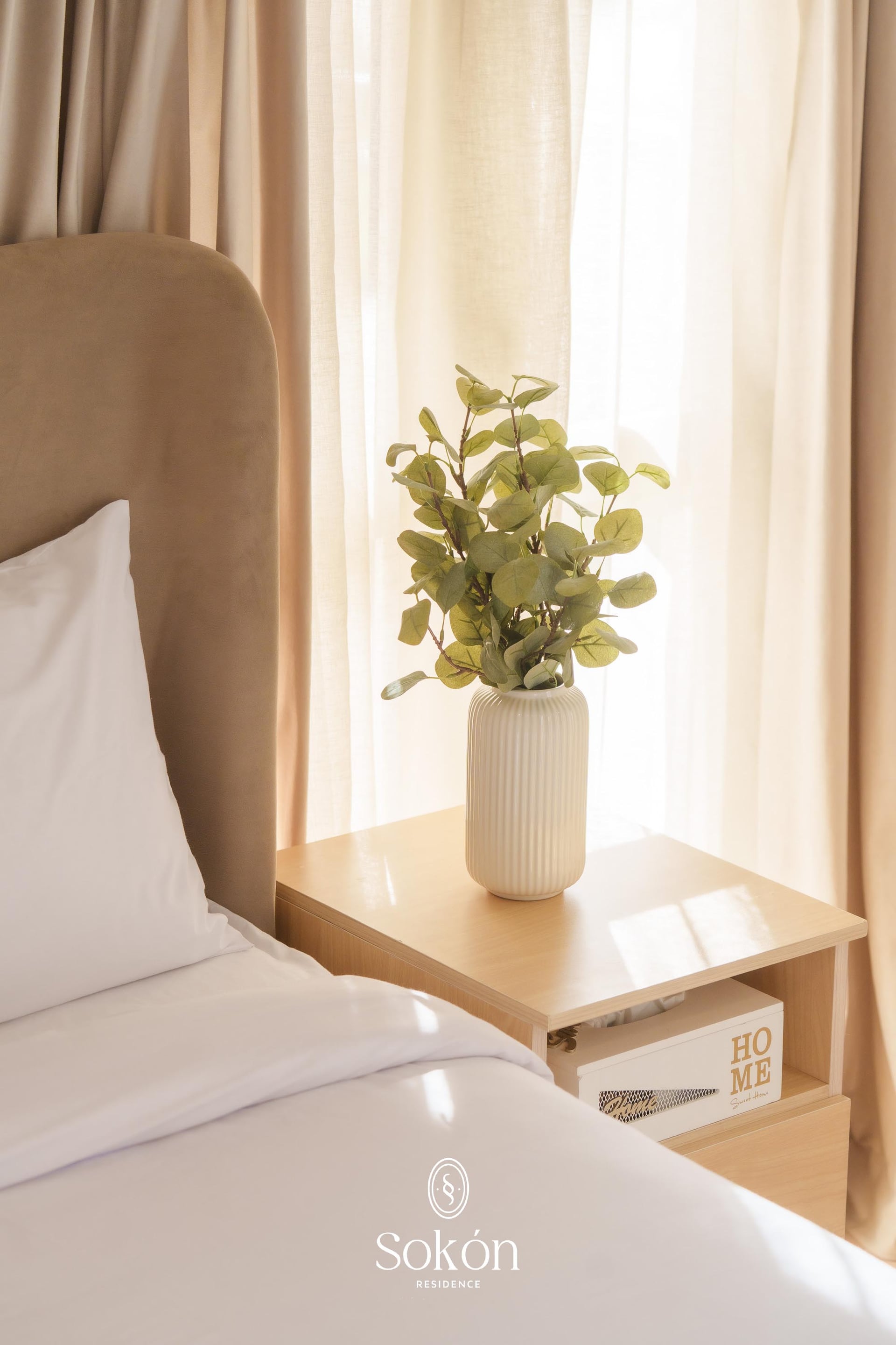 3BR Boho Apartment in Rehab City